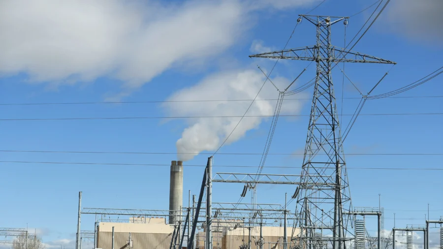 Energy Expert Breaks Down US, China Energy Strategies