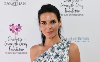 Actress Angie Harmon Got Engaged for Christmas