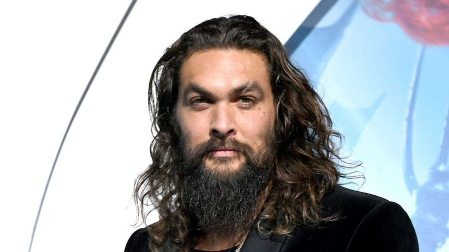 Jason Momoa Apologizes for Calling out Chris Pratt’s Use of a Plastic Water Bottle