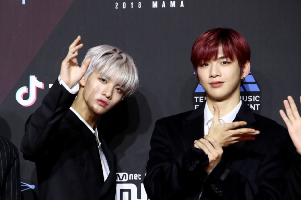 Kang Daniel (R) and another member of boy band Wanna One attend the 2018 Mnet Music Awards PREMIERE in KOREA at Dongdaemun Design Plaza in Seoul, South Korea on Dec.10, 2018. (Chung Sung-Jun/Getty Images)