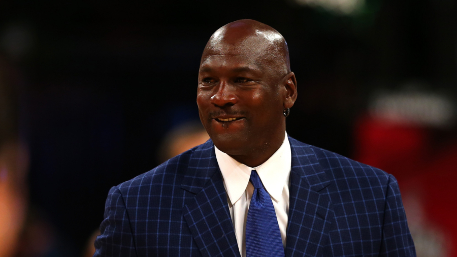 Michael Jordan’s High School Basketball Coach, Clifton ‘Pop’ Herring, Dead at 67