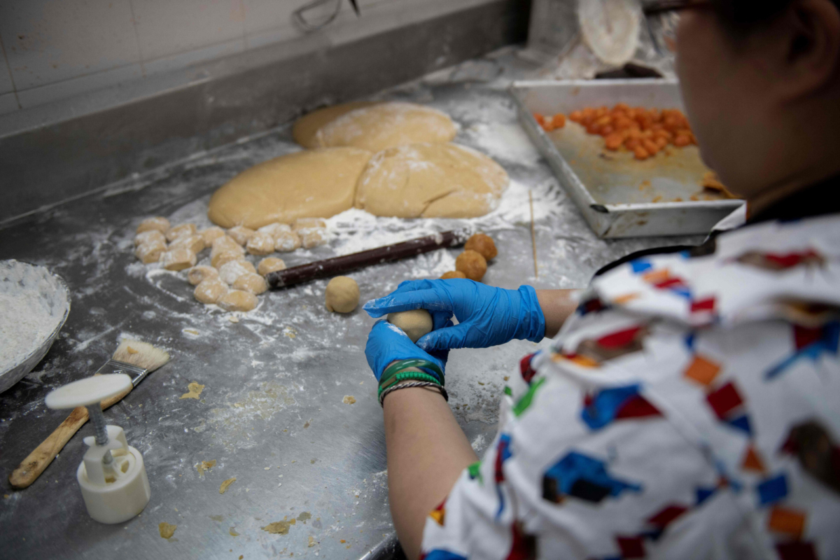 Mooncakes Hong Kong business