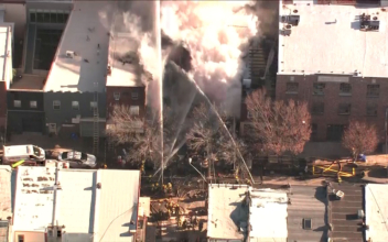 Possible Gas Explosion Levels 3 Philadelphia Row Houses: People Missing