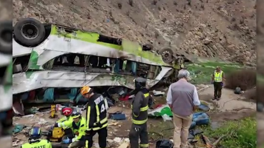 Chile: At Least 21 Dead After Bus Overturn