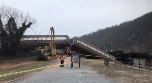 Freight Train Derails, 2 Cars Fall Into Potomac River in Maryland on Dec. 21, 2019. (Screenshot via CNN)
