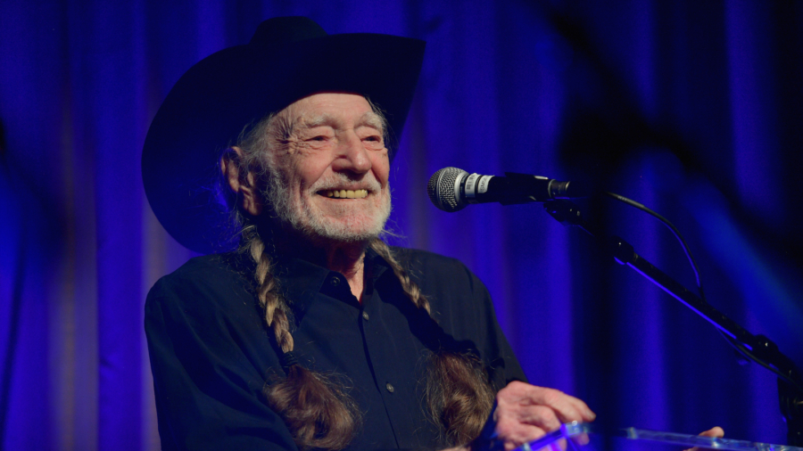 Willie Nelson Says He Has Stopped Smoking Because It Almost Killed Him