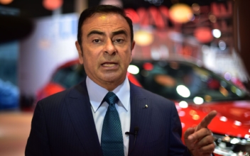 Ousted Renault-Nissan Boss Ghosn Leaves Japan for Lebanon: Reports