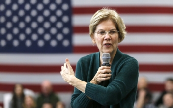 Warren Promises to Lock Up Transgenders Together With Those They Identify With