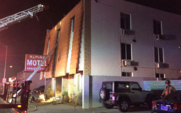 Las Vegas Apartment Fire Kills 6, Injures 13