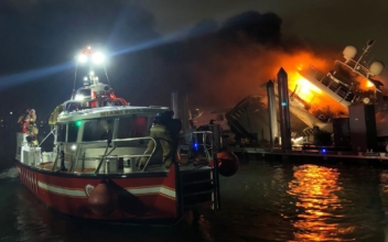 Singer Marc Anthony’s Yacht Was Destroyed by a Fire in Miami