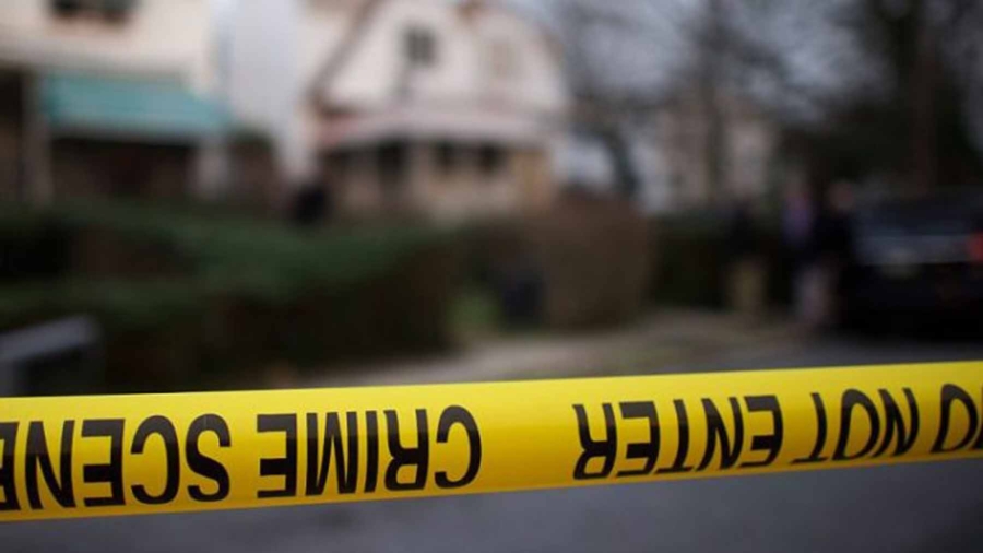 1 Dead in Toronto Shooting; 2 Suspects Seen Fleeing Scene