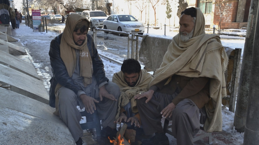 Severe Weather in Afghanistan, Pakistan Leaves 54 Dead