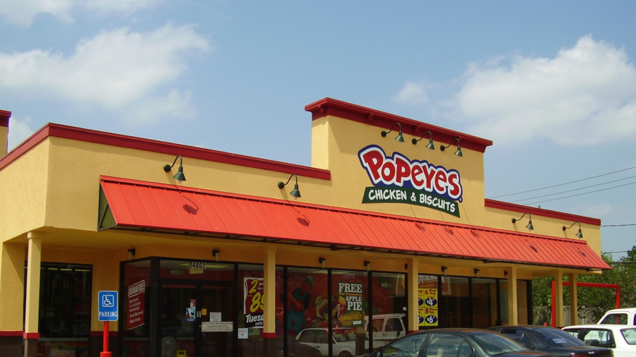 Popeyes Gives ‘Family Feud Canada’ Contestant $10,000 of Food After Wrong Answer
