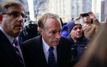 Former US Congressman Collins Sentenced to 26 Months for Insider Trading