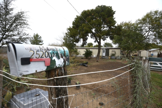 Police: Mother Says She Killed 3 Kids Found in Phoenix Home | NTD