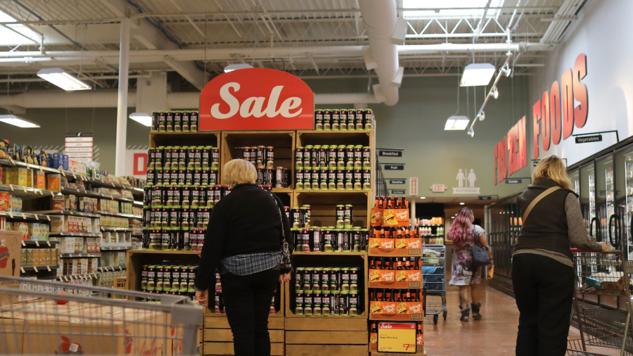 A Grocery Store Competing With Whole Foods Has Filed for Bankruptcy