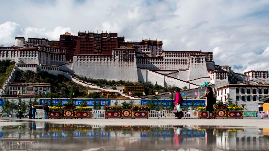 China, US Trade Tit-for-Tat Visa Curbs Over Tibet
