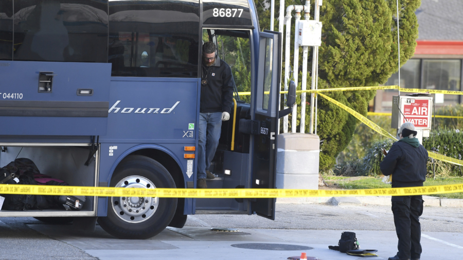 1 Dead, 5 Wounded in Shooting on Bus, California Police Say