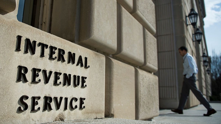 IRS Officers to Visit High-Income Taxpayers Who Fail to File Tax Returns