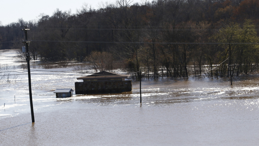 Mississippi Governor Declares State of Emergency Over Fears of Major Flooding