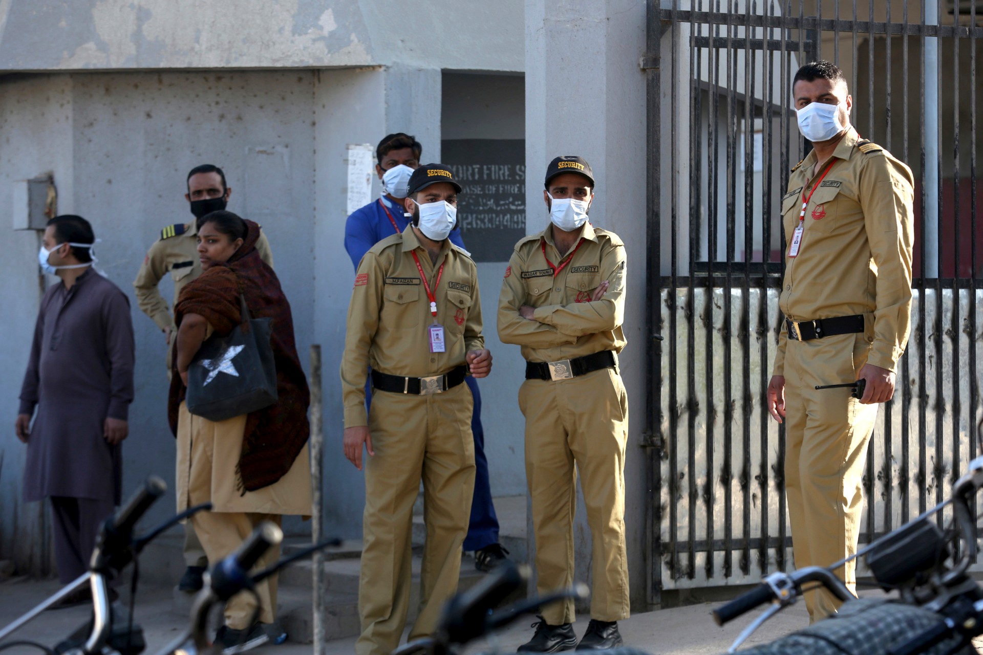 Pakistan- Private guards outside a hospital