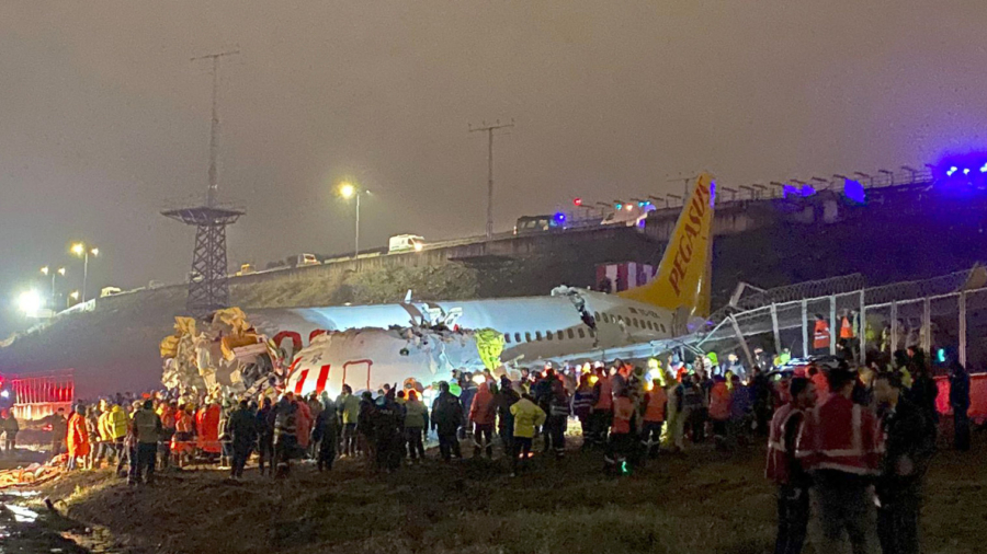 Airliner Skids, Breaks Open in Istanbul; 3 Dead, 179 Injured