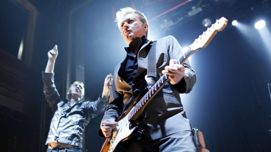 Andy Gill, Guitarist for Gang of Four Band, Has Died