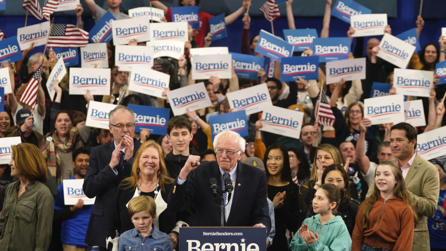 Sanders Gains Support of Top Muslim Political Group Emgage