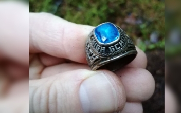 A Woman’s Class Ring That She Lost in Maine in 1973 Was Just Found Buried in a Forest in Finland