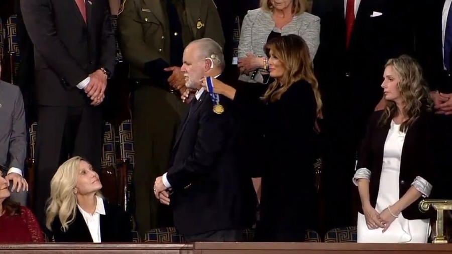 Trump Presents Rush Limbaugh With Presidential Medal Following Cancer Diagnosis