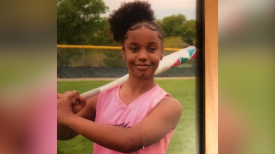 Aurora Police Ask for Help Locating Missing 13-Year-Old Girl