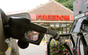 Wisconsin Station Selling Gas for 95 Cents per Gallon Amid Pandemic