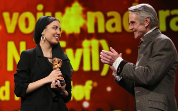Berlin Film Festival Top Award Goes to Banned Iranian Director