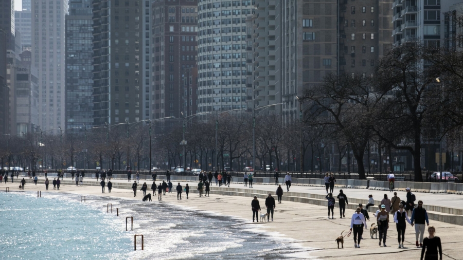 Research Affirms the Power of a Light Stroll