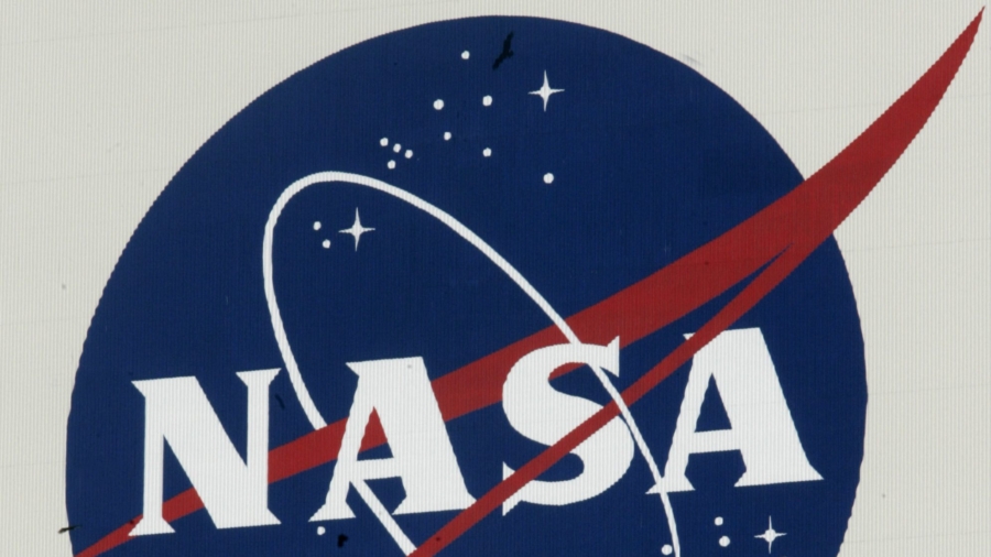 NASA Space Training Simulator to Display in Museum