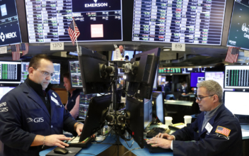 Stocks Stage Furious Rally Late After National Emergency Declared