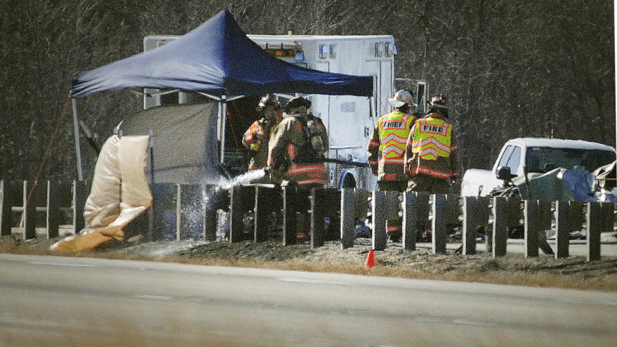 3 Die in Plane Crash in Central Illinois