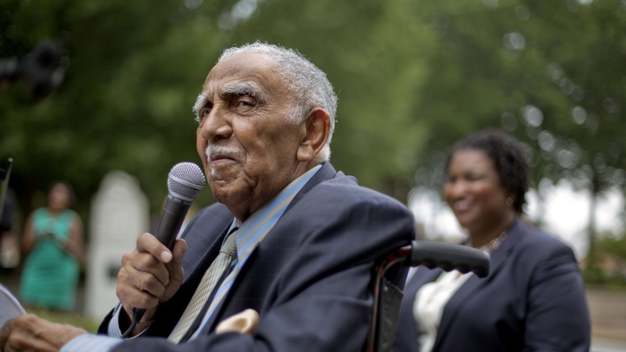 America’s Civil Rights Leader Joseph Lowery Dies, Aged 98
