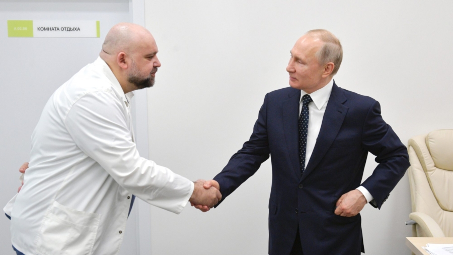 Top Moscow Doctor Tests Positive for CCP Virus, Recently Shook Putin’s Hand
