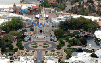 Disneyland Shutdown Devastates California