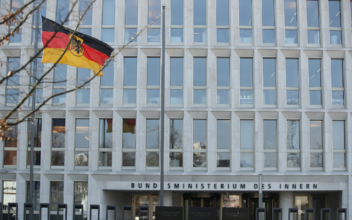 Chinese Regime Trying to Influence German Officials
