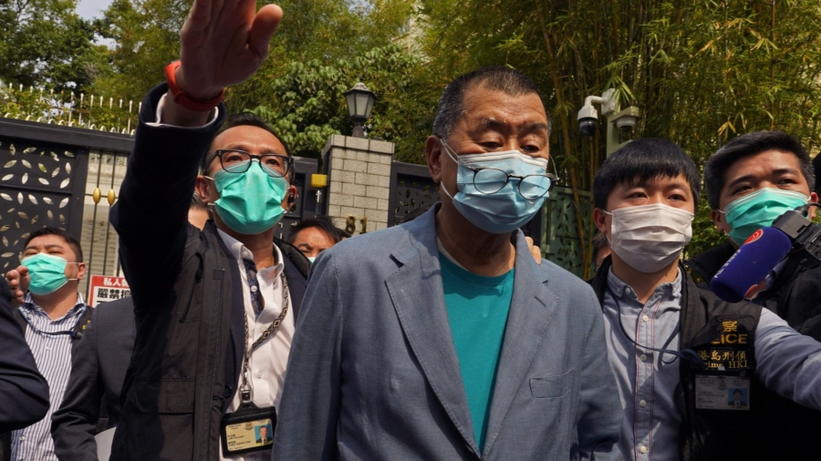 Hong Kong Police Detain Veteran Democracy Activists in Raids