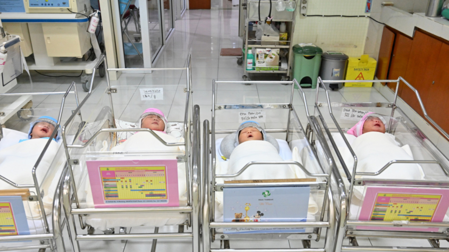 Woman Gives Birth While in Coma After Being Diagnosed With CCP Virus