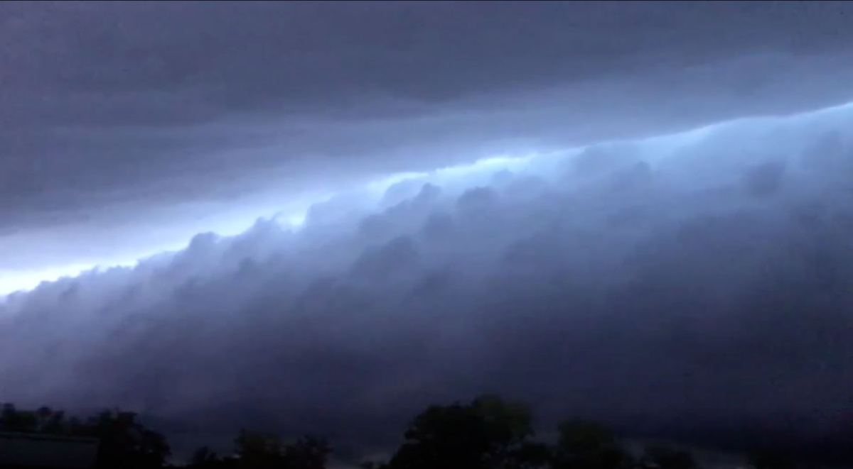 A shelf cloud was seen before the storm hit Canton, Al., on April 19, 2020. (Courtesy of Lorie Elam Seales)