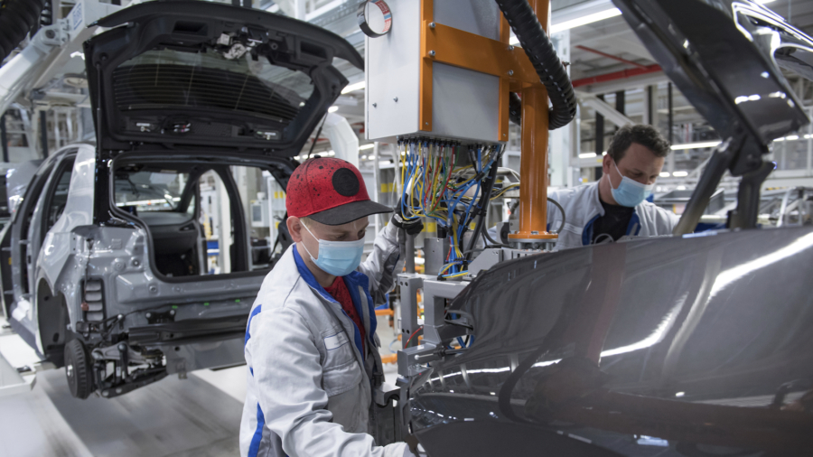 German Car Industry's Dependence on China: Report