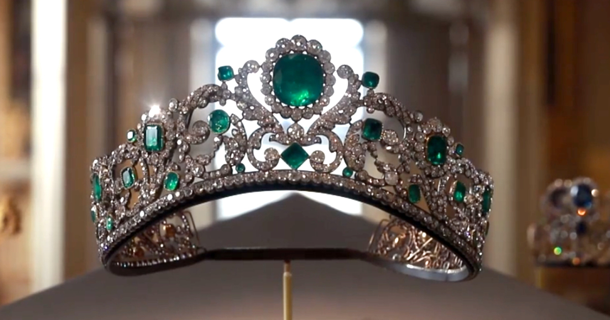 Crown Jewels of France at the Louvre