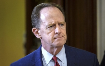 Comptroller Pick Must Turn in Thesis on Marx: Sen. Toomey