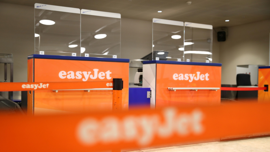 EasyJet to Cut 4,500 Jobs to Stay Competitive After Crisis