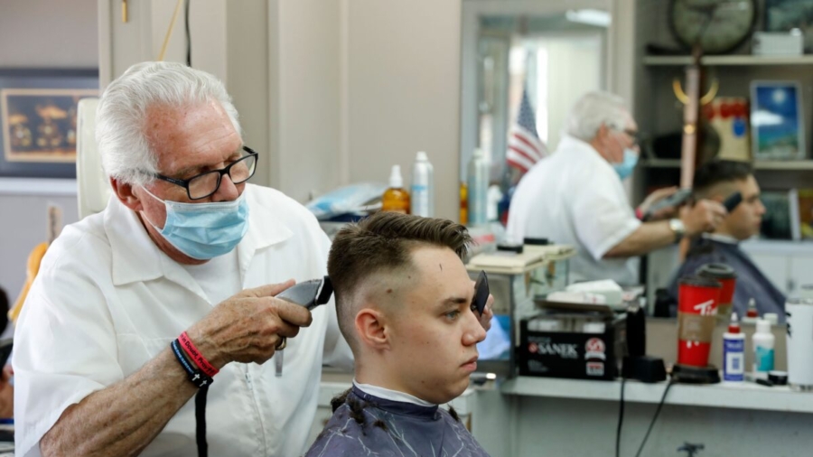 Michigan Pulls License of Barber Flouting Whitmer’s Lockdown