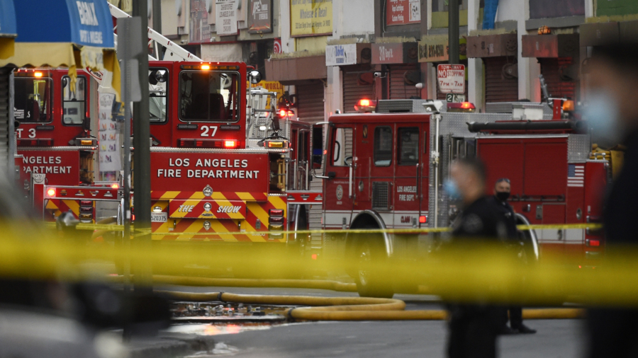 12 Los Angeles Firefighters Recovering After Explosion